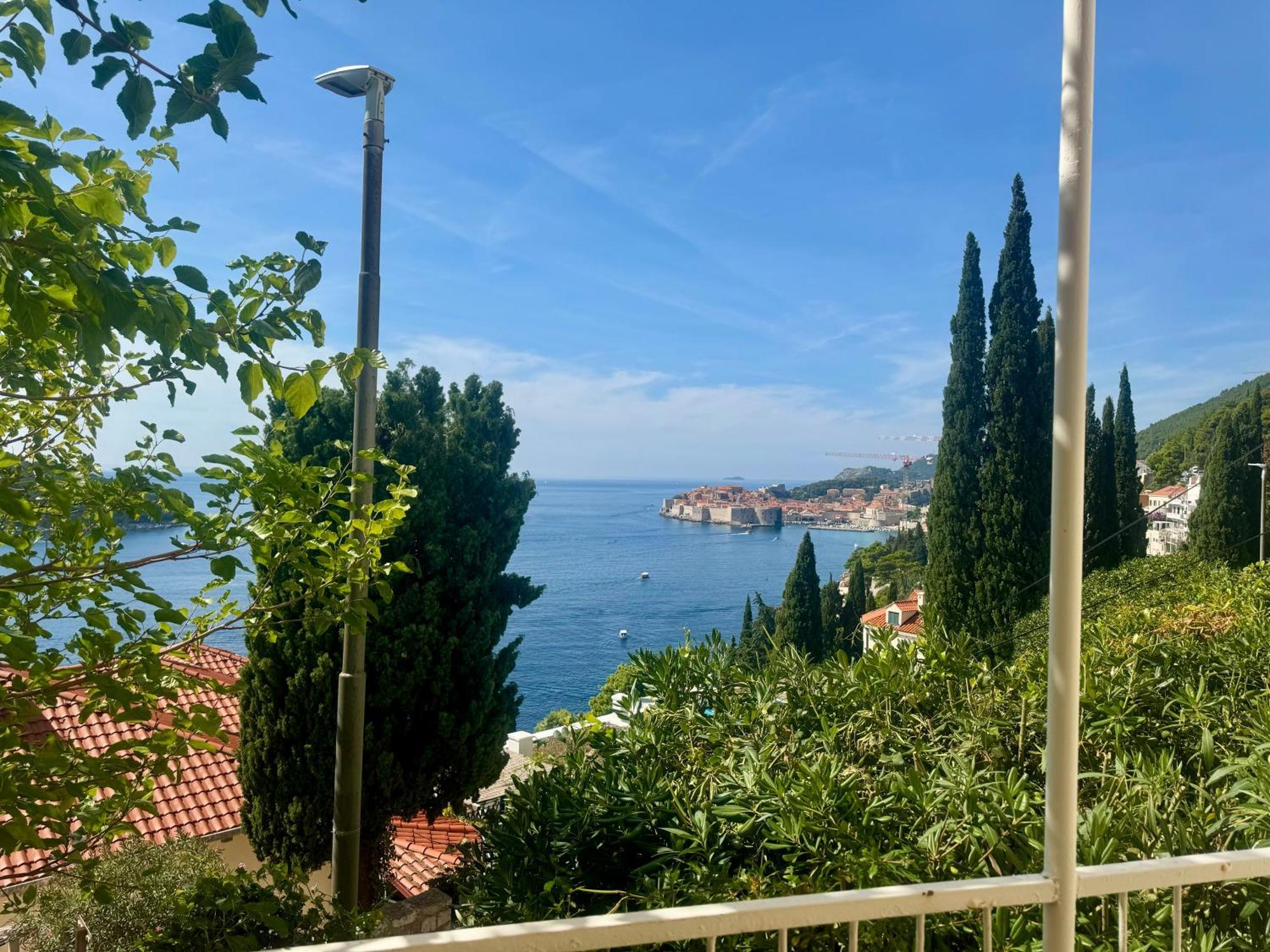 Perfect Sea View Terrace Apartment Zlatni Potok Dubrovnik Bagian luar foto
